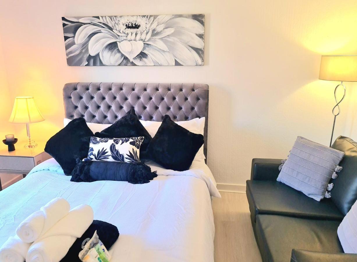 Immaculate 3-Bedrooms Dundee Apartment מראה חיצוני תמונה